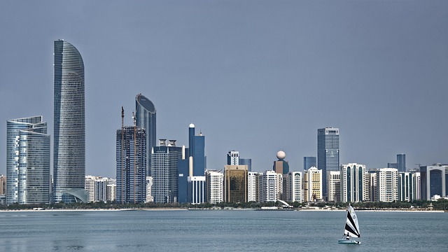 تعرف على إمارة أبوظبي Abu Dhabi بالانجليزي والعربي