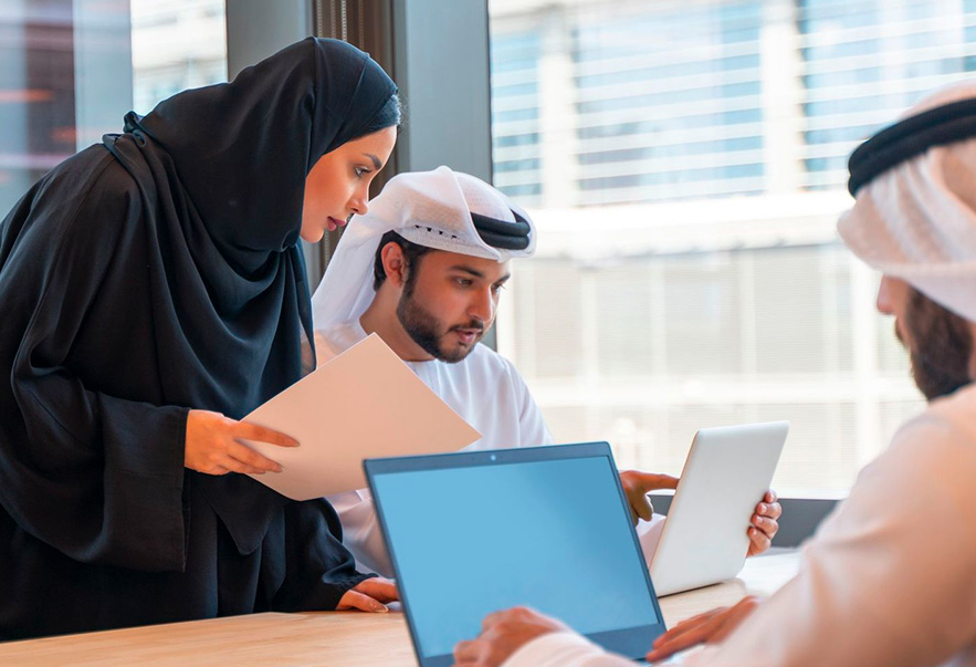 كيف افتح شركة في الامارات