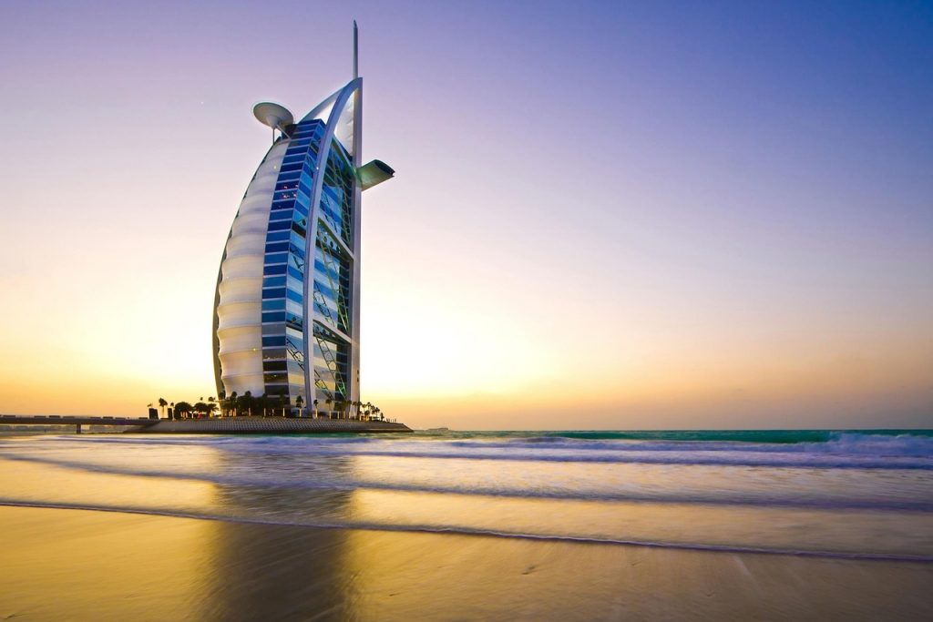 الاستثمار في الإمارات | كيف تستثمر في الإمارات بسهولة؟